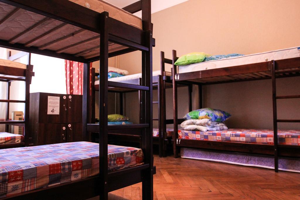 Hollywood Home Hostel Lviv Rum bild